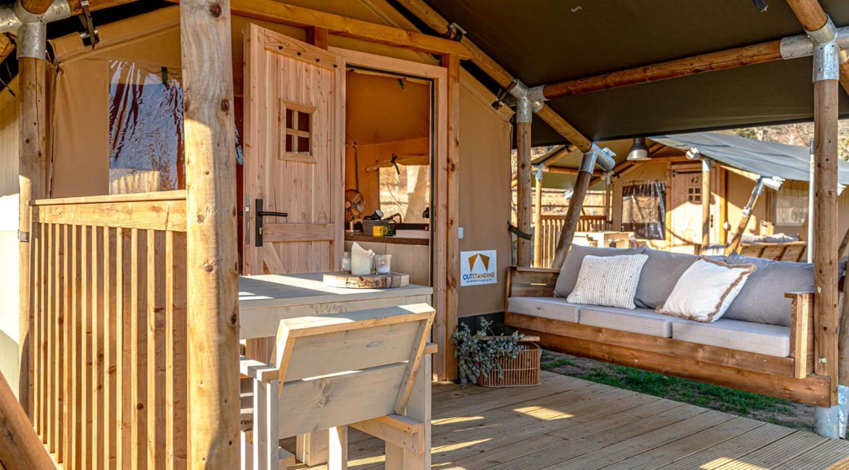 La Noguera Camping Sant Llorenç de Montgai Exterior foto