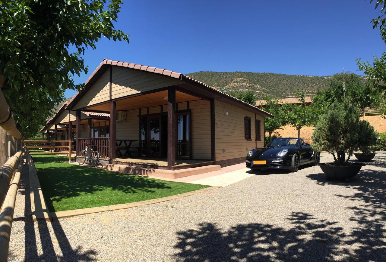 La Noguera Camping Sant Llorenç de Montgai Exterior foto
